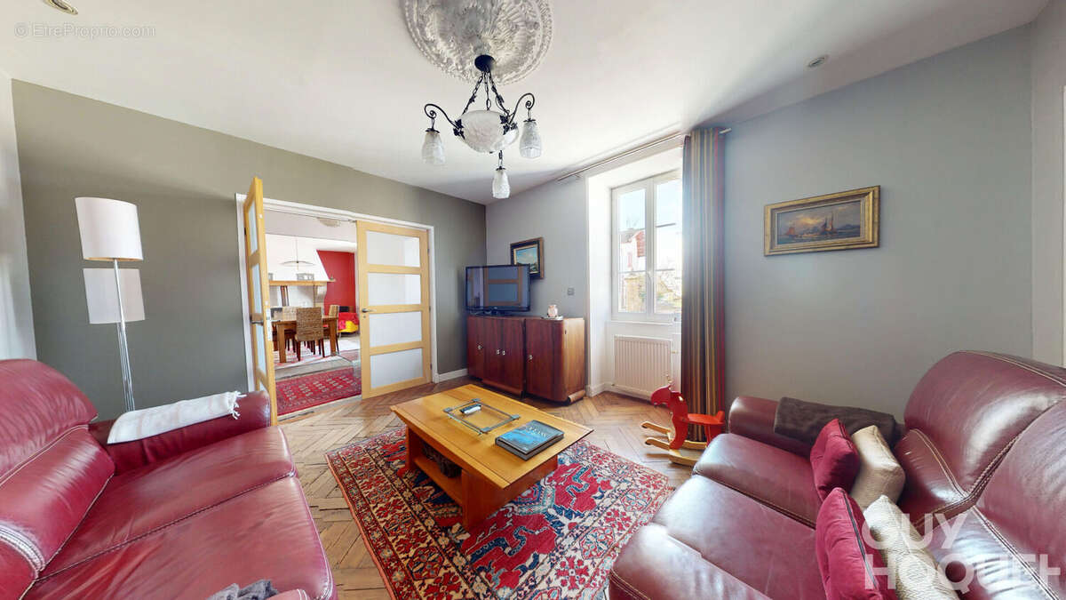 Maison à PEYREHORADE