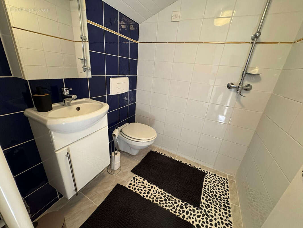 Maison à BUSSIERE-POITEVINE