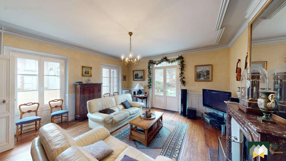Salon - Maison à LEVES