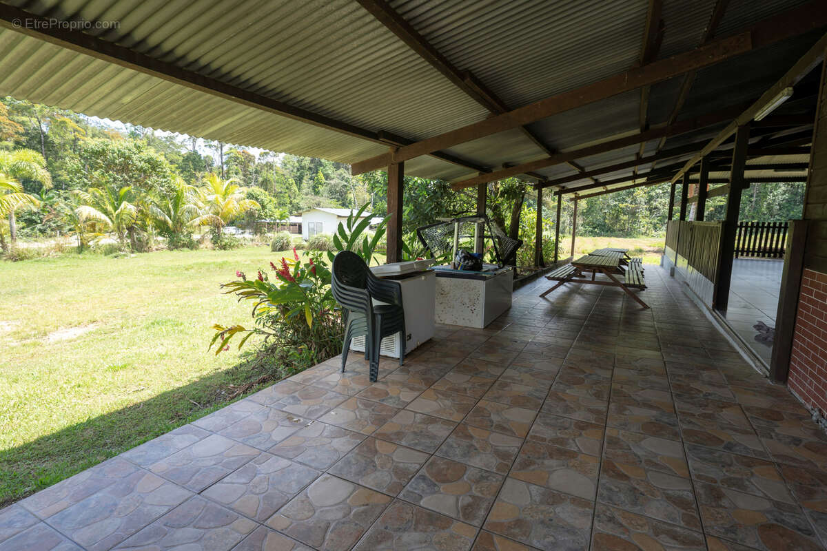 Maison à MONTSINERY-TONNEGRANDE