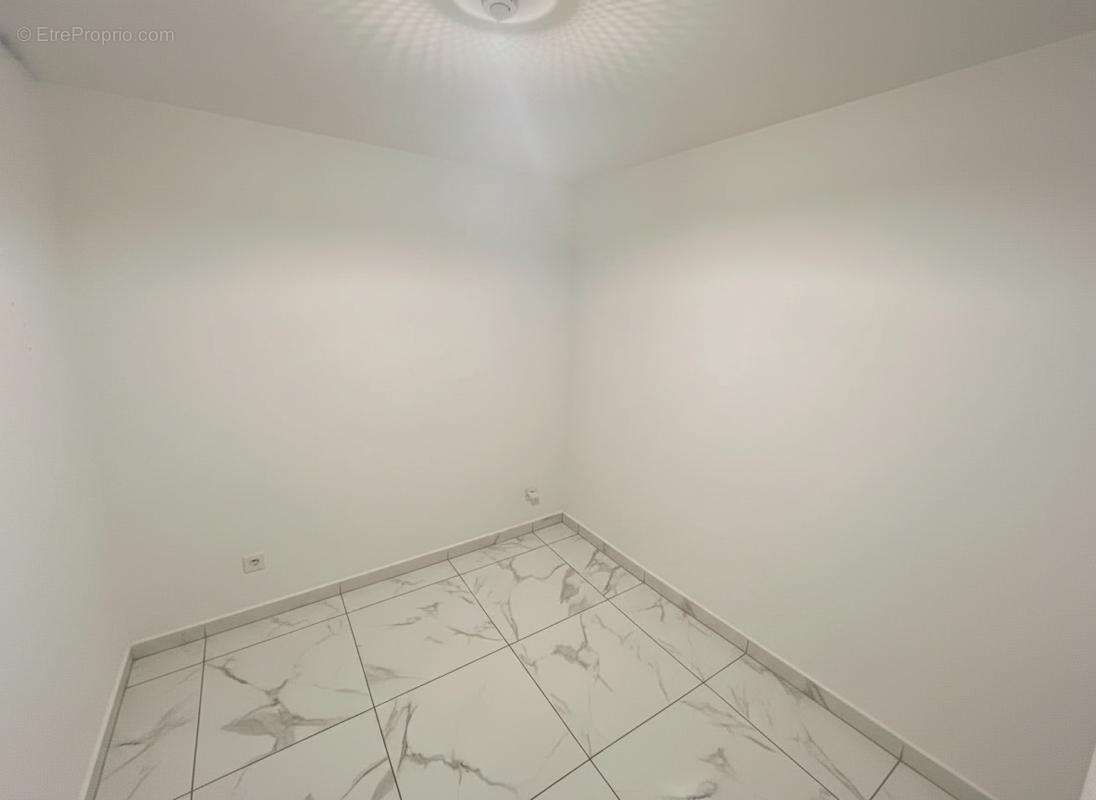 Maison 40 m² à Marseille-16e  - photo 7
