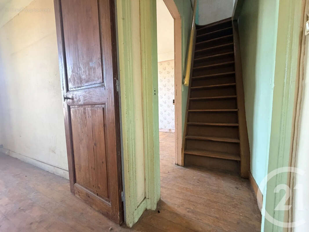 Maison 62 m² à Venables  - photo 3
