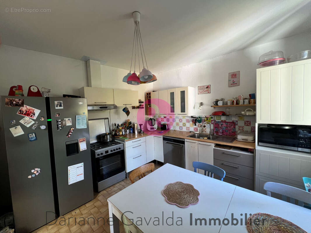 Maison à DECAZEVILLE