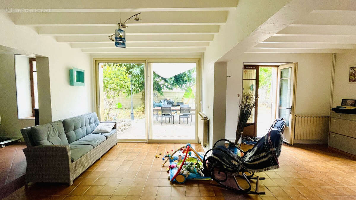 Maison à LANDIRAS