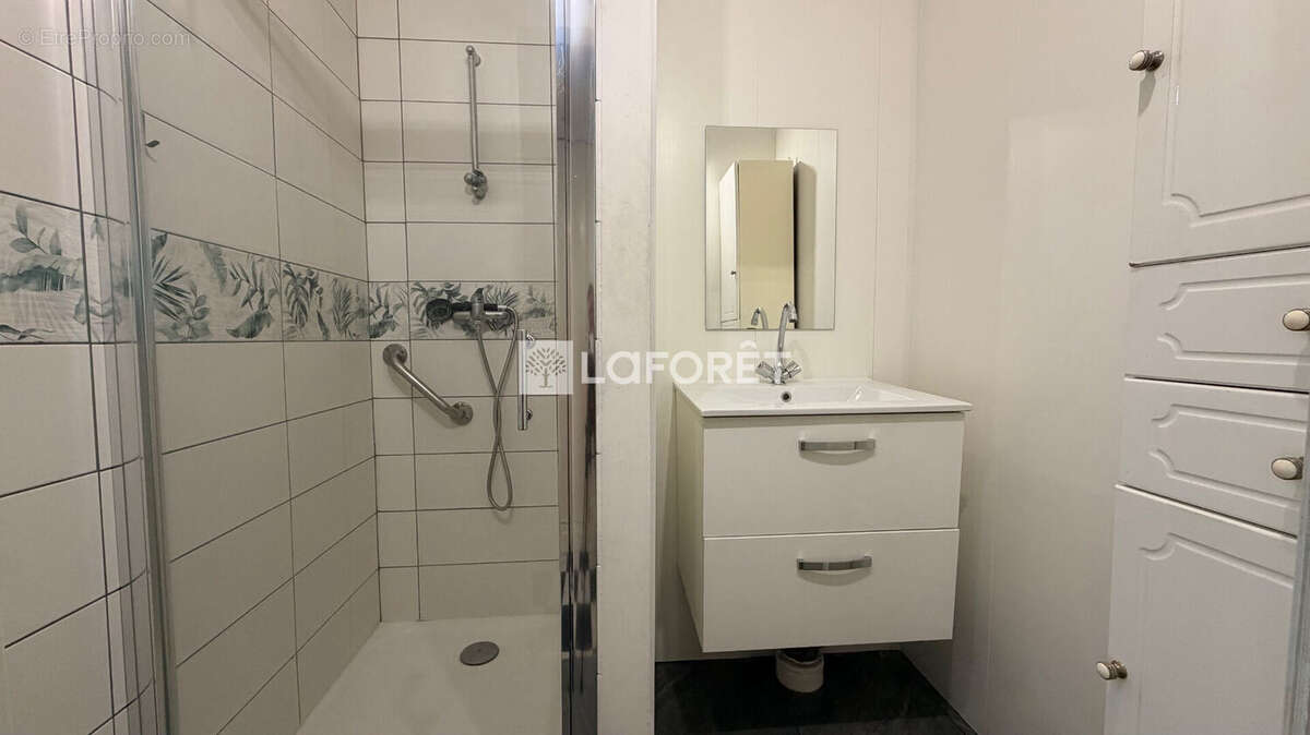 SAINTE-MENEHOULD - 94 m² - 3 chambres - photo 5