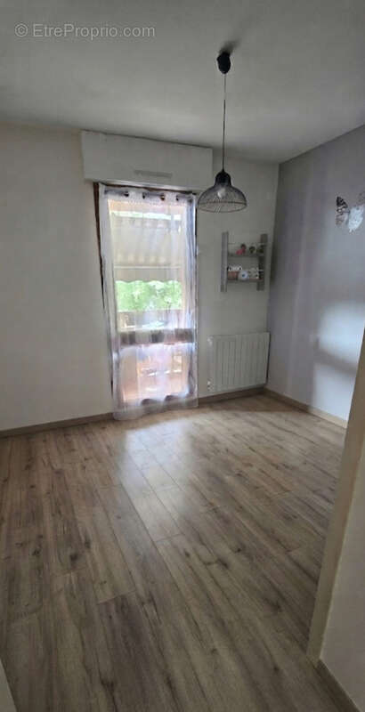 Appartement Pont de Veyle 2 balcons 3 chambres - photo 3
