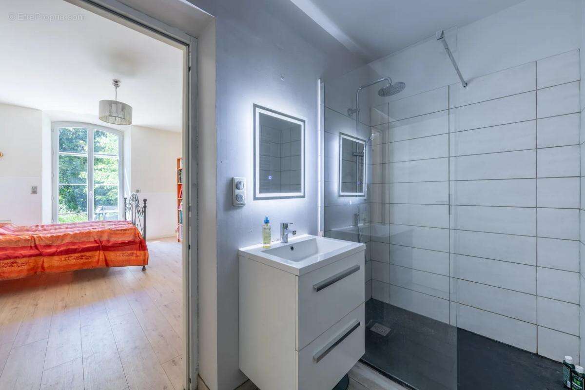 Maison à SAINT-ANDRE-DE-CUBZAC