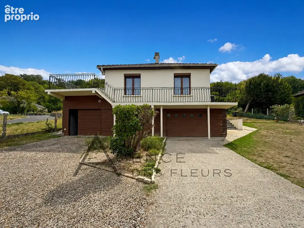 Maison à TOURVILLE-LA-RIVIERE