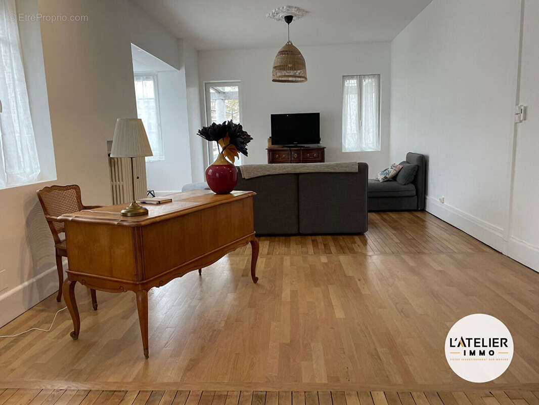 Appartement à MOULINS