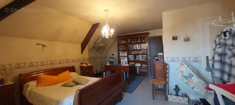 Maison à VERNEUIL-SUR-VIENNE