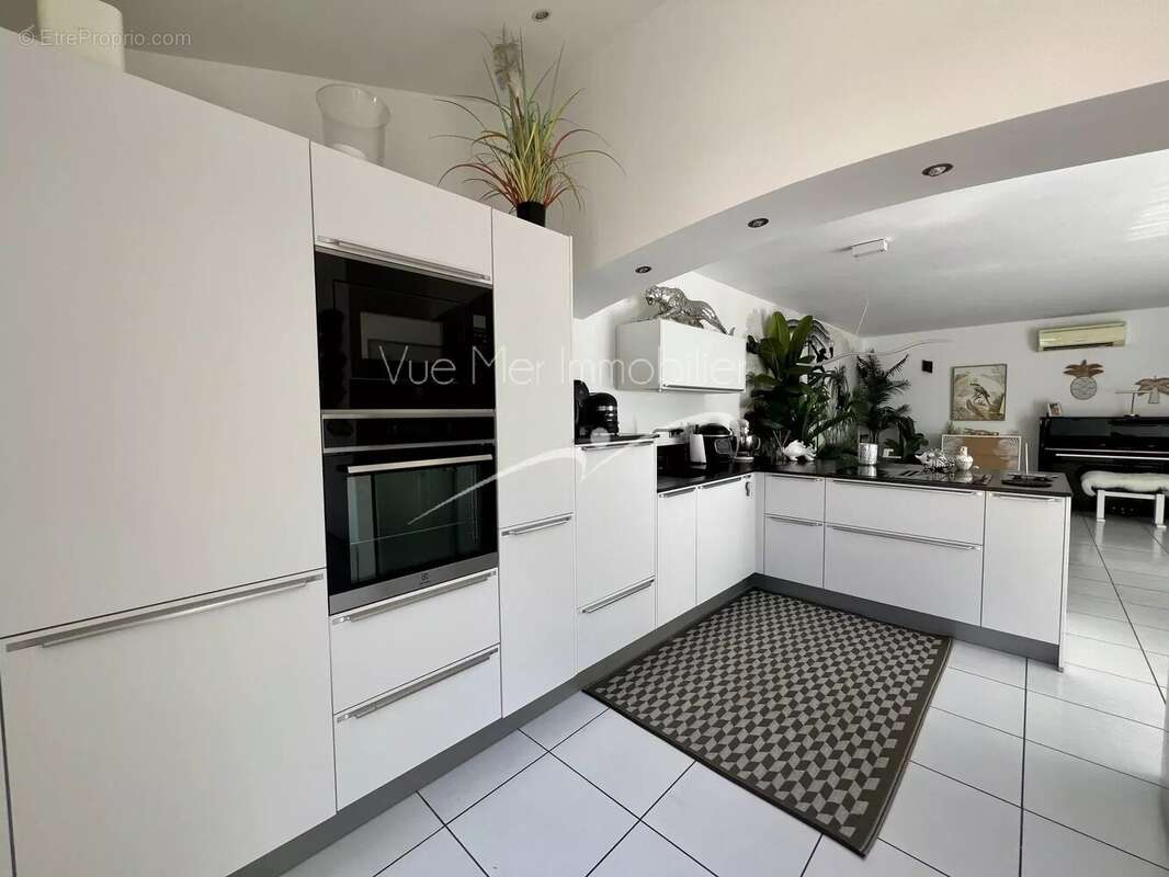 Maison à LE LAVANDOU