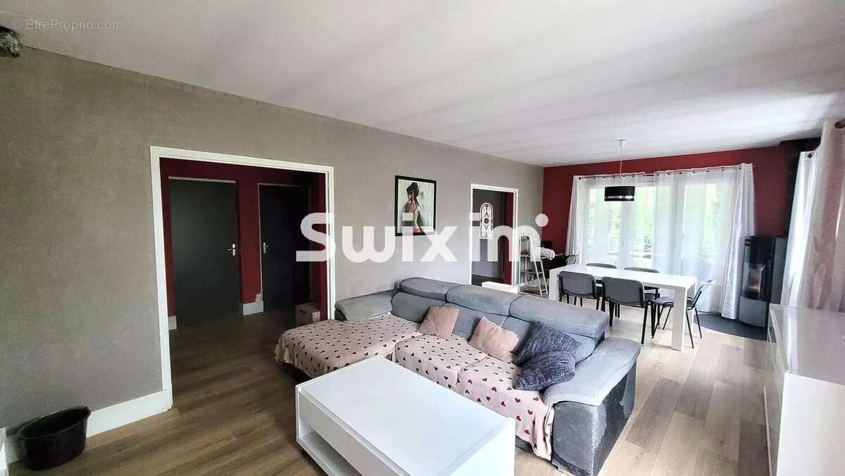 Maison 121 m² à Montmorot  - photo 6