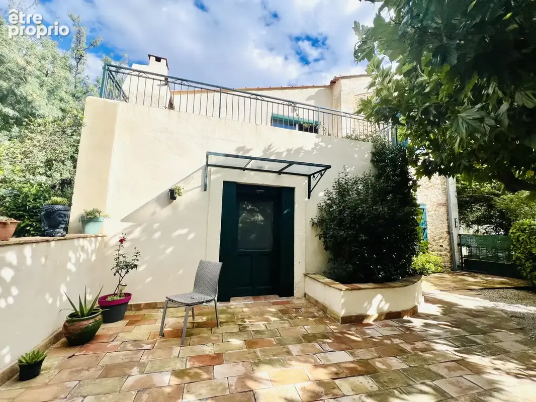 Maison R+1 de 178m2 avec studio et piscine sur un terrain de 562m2 - photo 6