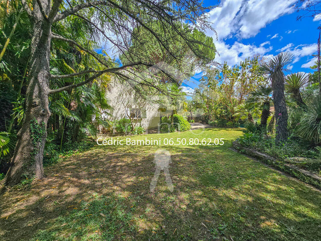 Maison à SAINT-MAXIMIN-LA-SAINTE-BAUME