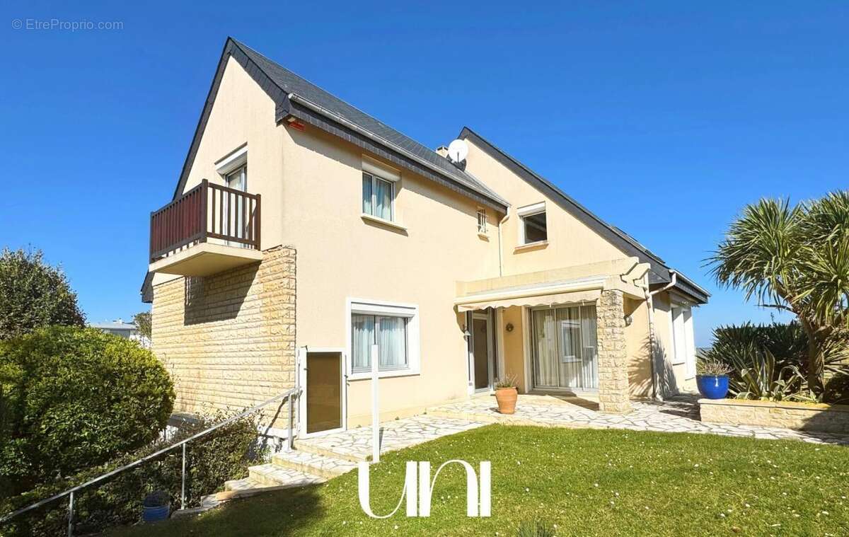 Maison à SAINT-AUBIN-SUR-MER