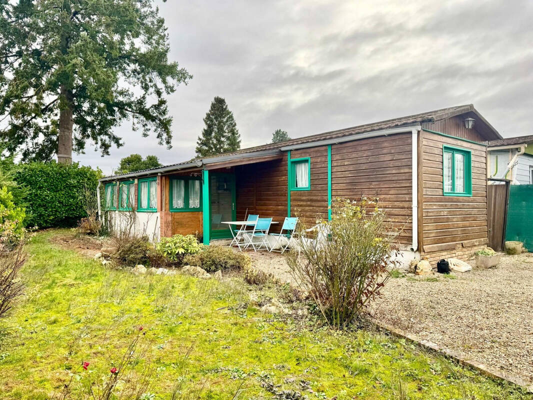 Autre à LE CHATELET-EN-BRIE