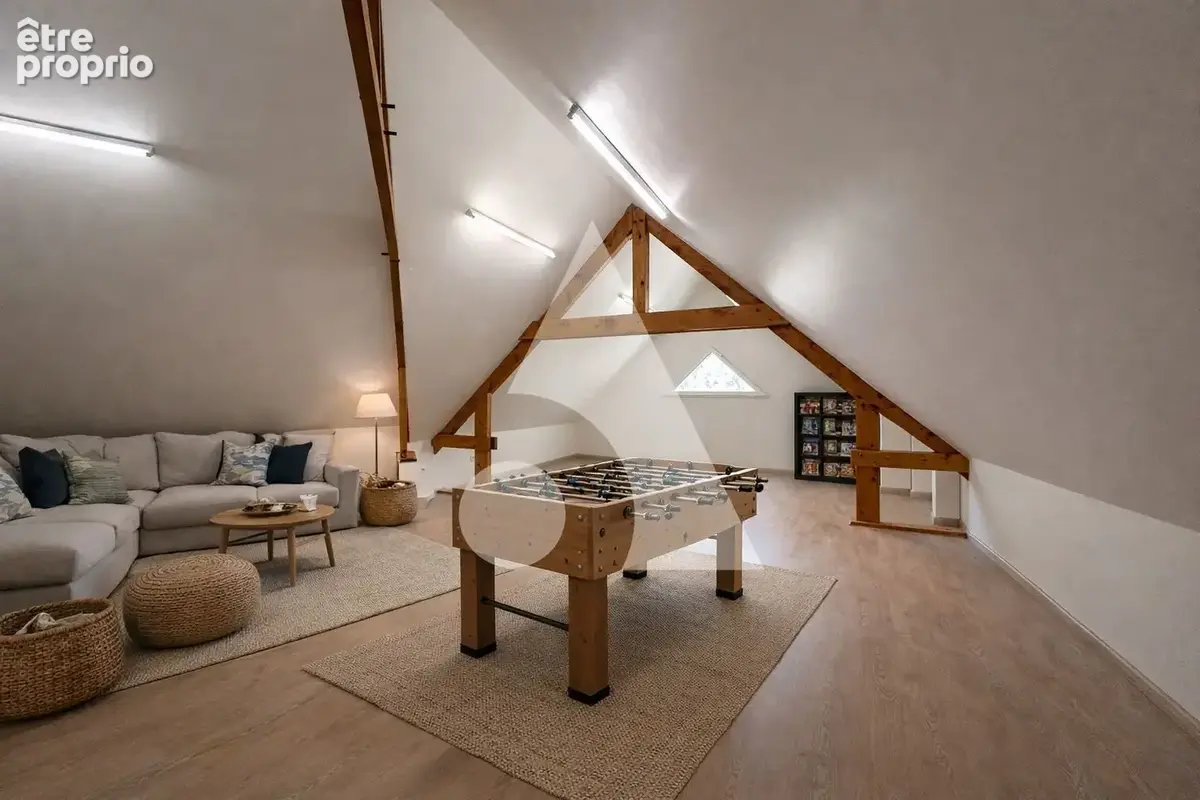 Secteur Boissy le châtel  5 chambres - Demeure 246 m2  habitable   13000 m² de terrain - photo 16