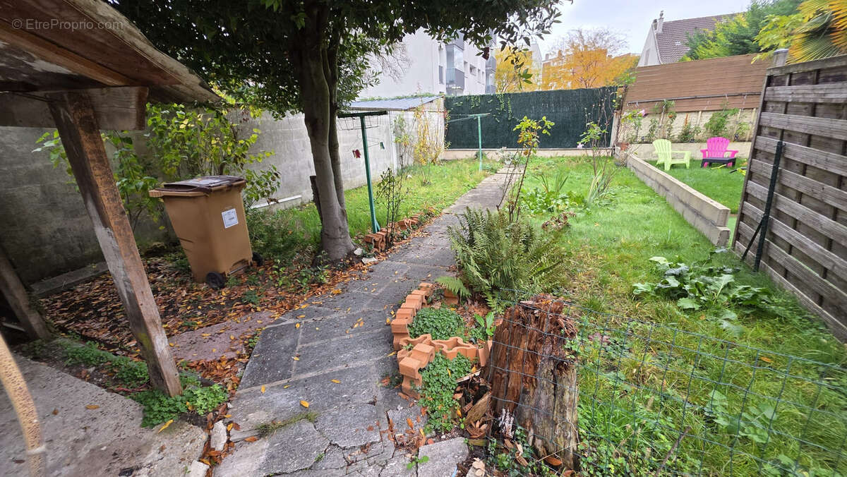 Maison à LIVRY-GARGAN