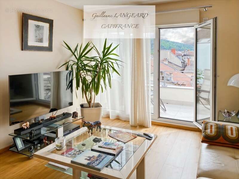 Appartement à OYONNAX