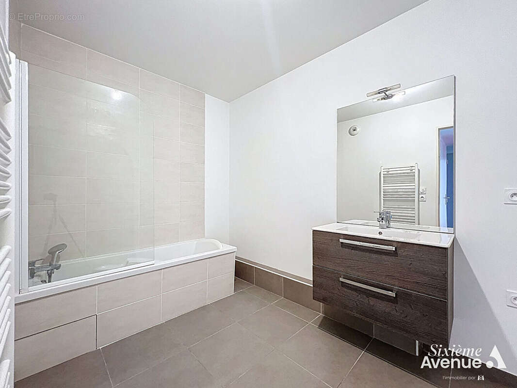 Appartement à VERNAISON