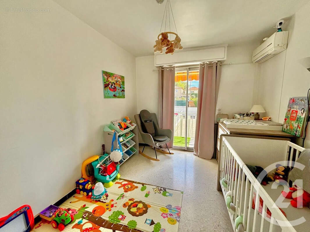 Appartement à LE CANNET