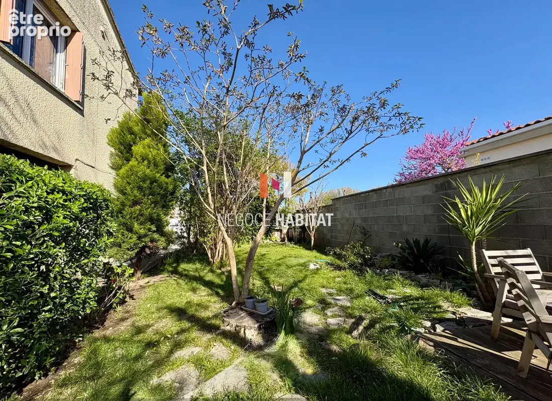 Immeuble 3 appartements avec jardin et parkings - Fabrègues, terrain de 429 m2 - photo 7
