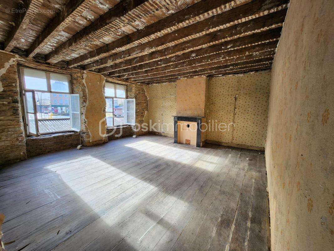 Appartement à FUMAY