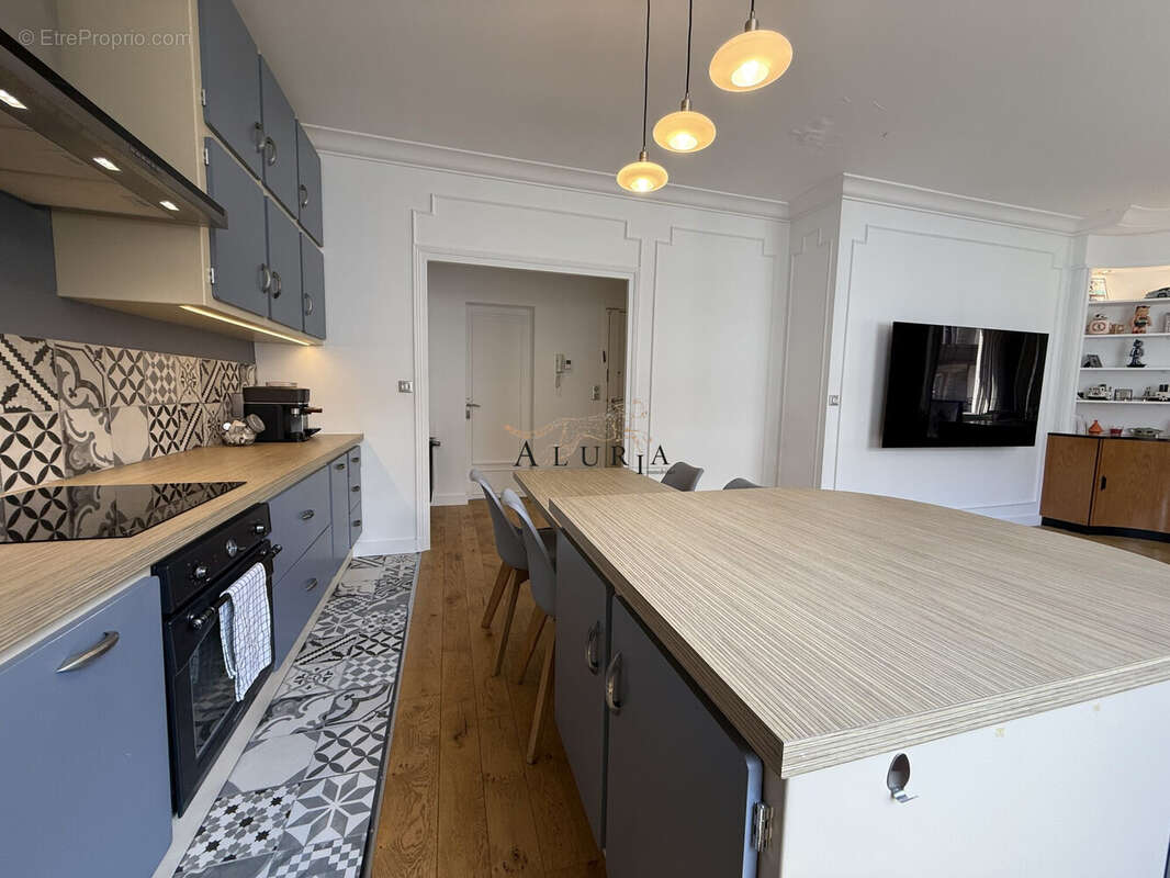 Appartement 64 m² à Tours  - photo 5