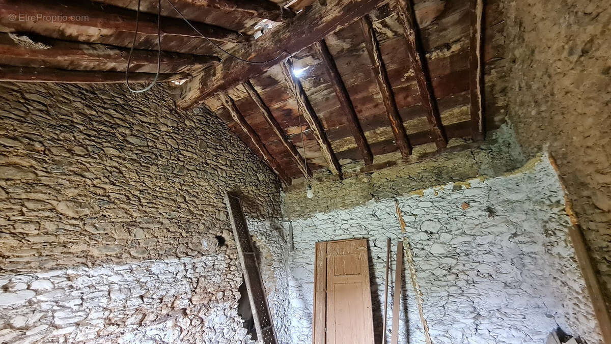 Grange à rénover - photo 8