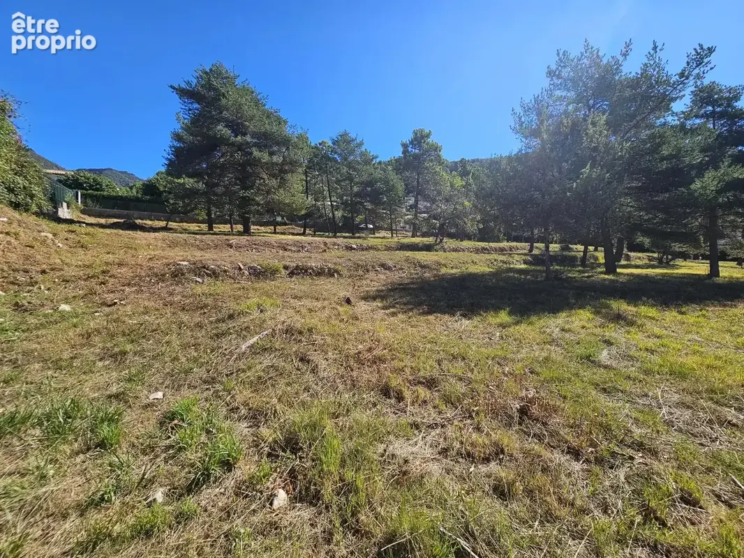 Terrain à LEVENS