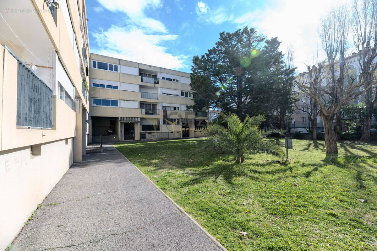 Appartement à NIMES