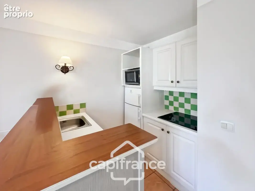 Charmant Bastidon dans le Domaine du Golf de Pont Royal, 45 m2 habitable, ravalé, avec jardin privatif, élevé d'un étage, 2 cham - photo 13