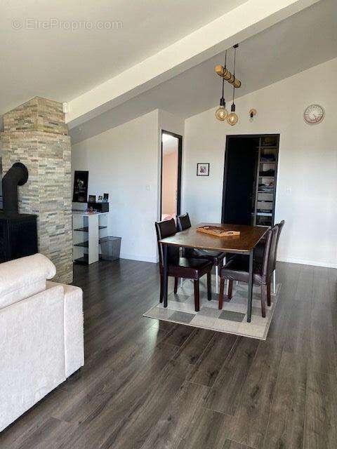 Villa de 229m2 habitable avec appartement independant en parfait etat avec jardin et piscine chauffee - photo 20