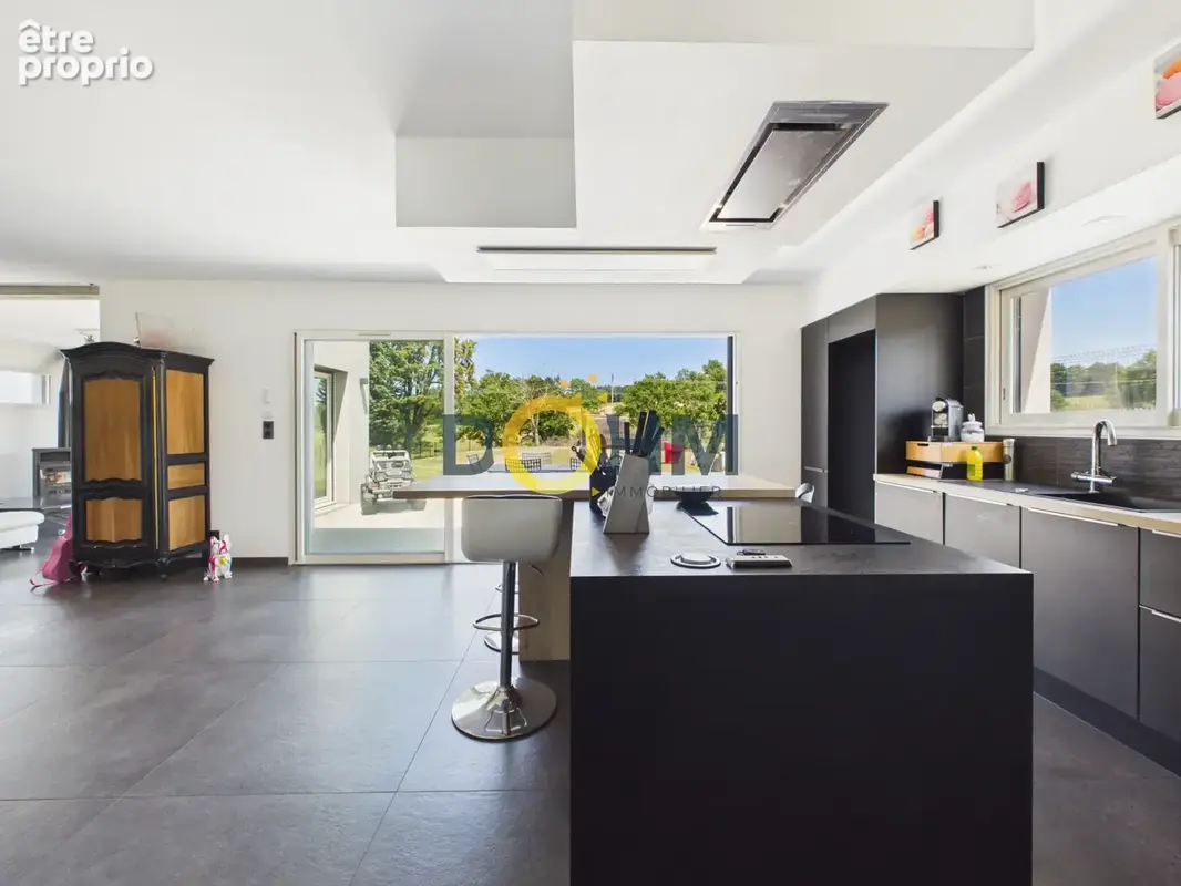 Maison familiale de 177 m2 - Garage double - Toit terrasse - Hauteur de La Fouillouse - Calme - Aucuns vis-à-vis - photo 3