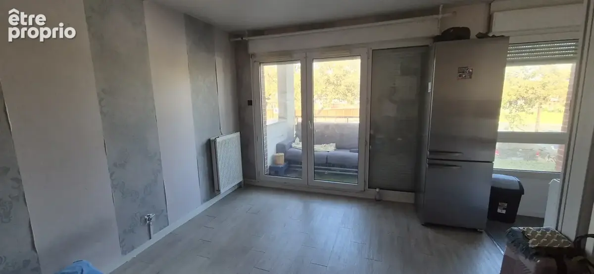 Appartement 1 pièce 25 m² à vendre à Acheres (78260) - photo 2