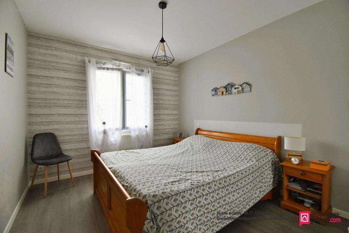 Maison à CHEMILLE