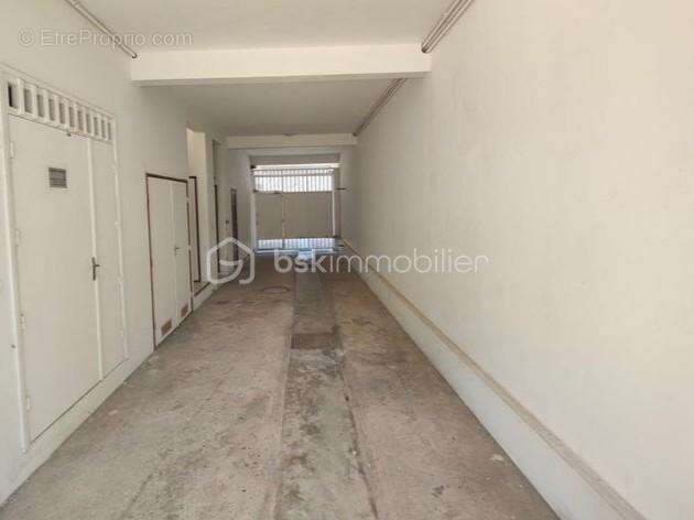 97300 – cayenne centre-ville – immeuble mixte 510 m² – 5 logements loués – locaux professionnels – ascenseur privatif – 4 statio - photo 21