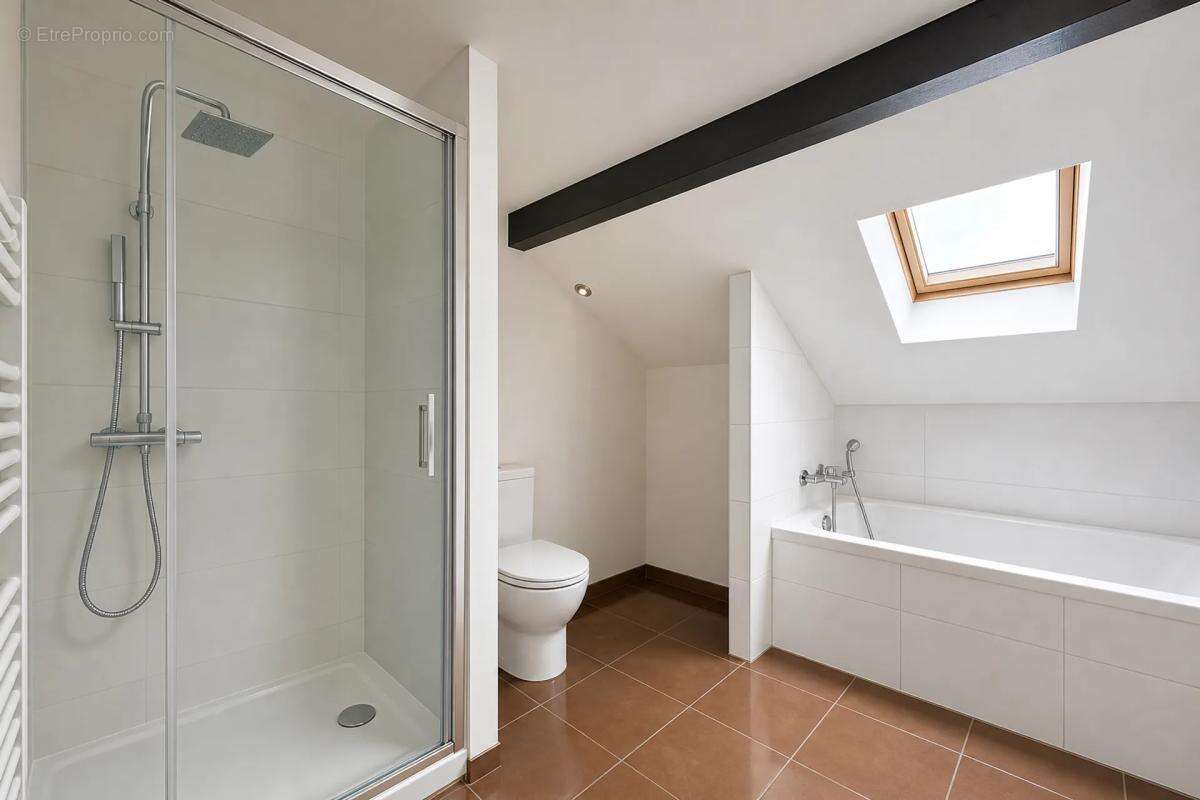 Appartement à CORBEIL-ESSONNES