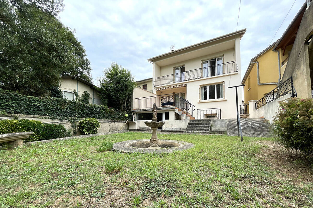 Maison à MONSEMPRON-LIBOS