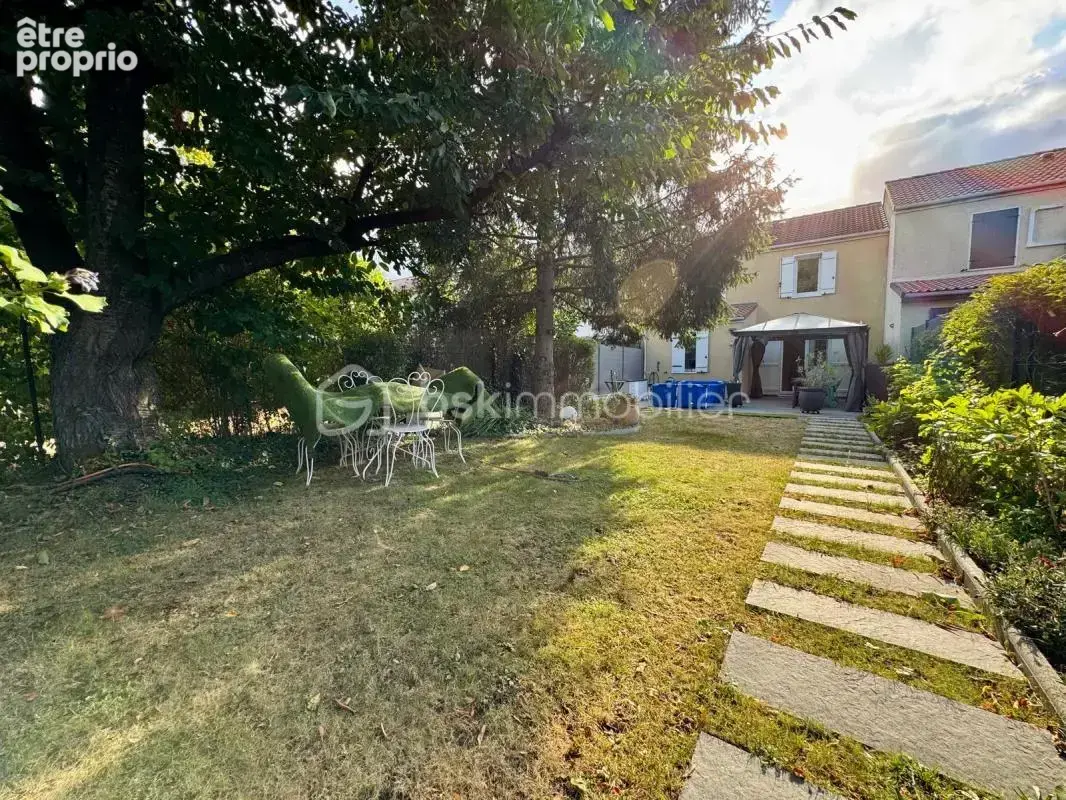 Dugny – Maison 3 chambres avec jardin et garage – 77 m² habitables - photo 9