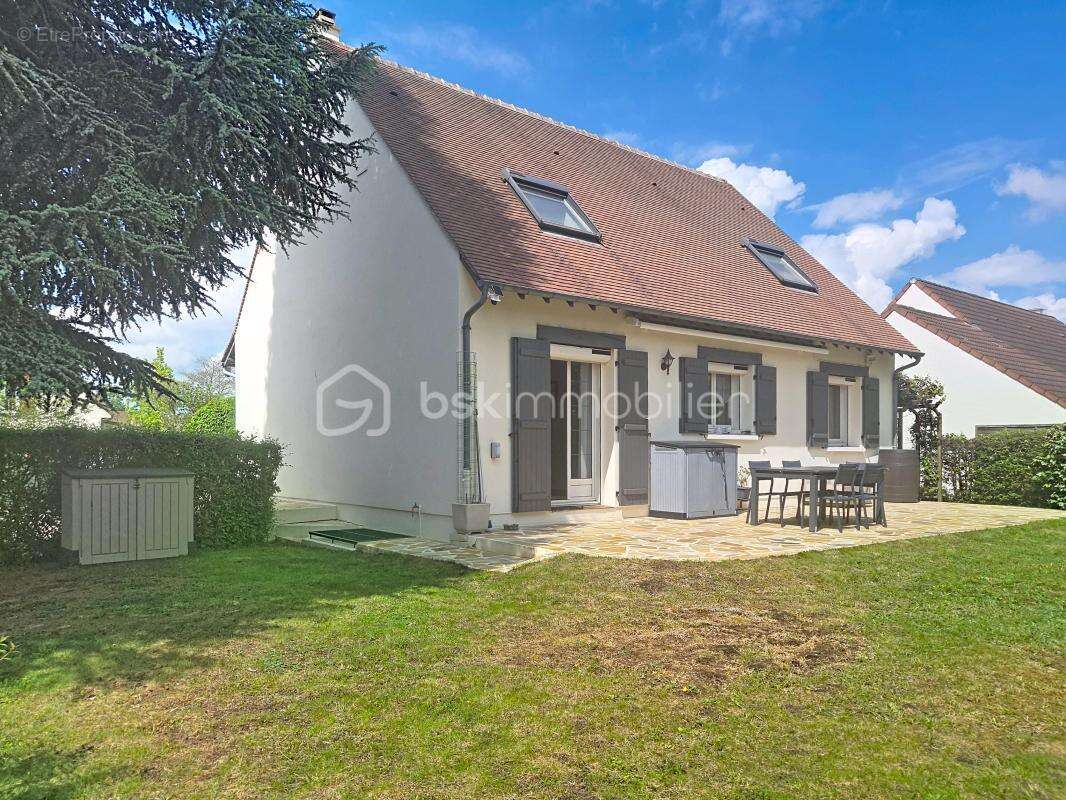 Maison à LE PLESSIS-PATE