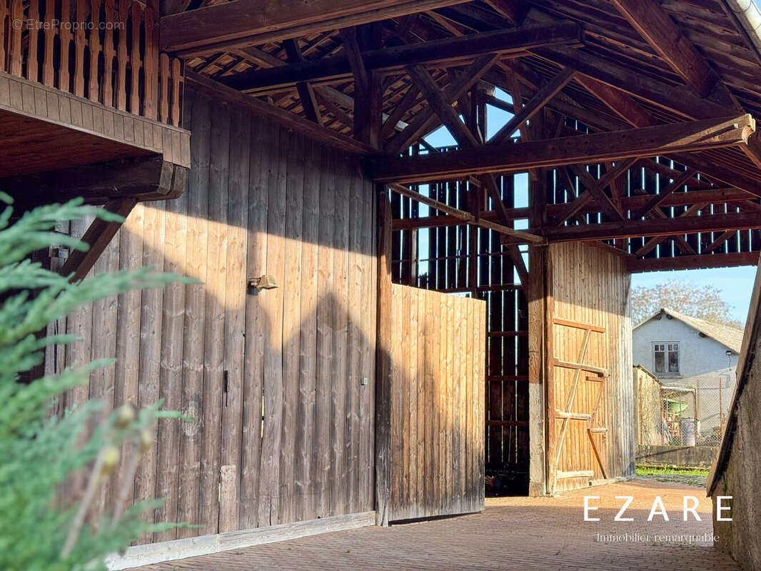 Maison à RUFFEY-LES-ECHIREY