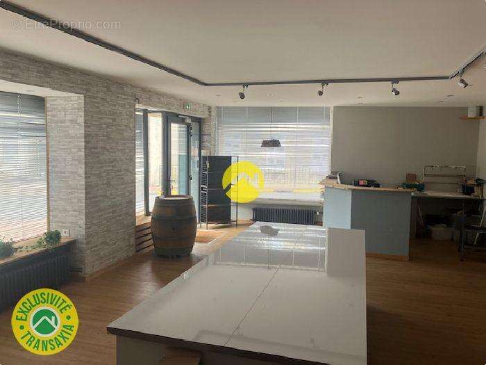 Maison à LES AIX-D&#039;ANGILLON