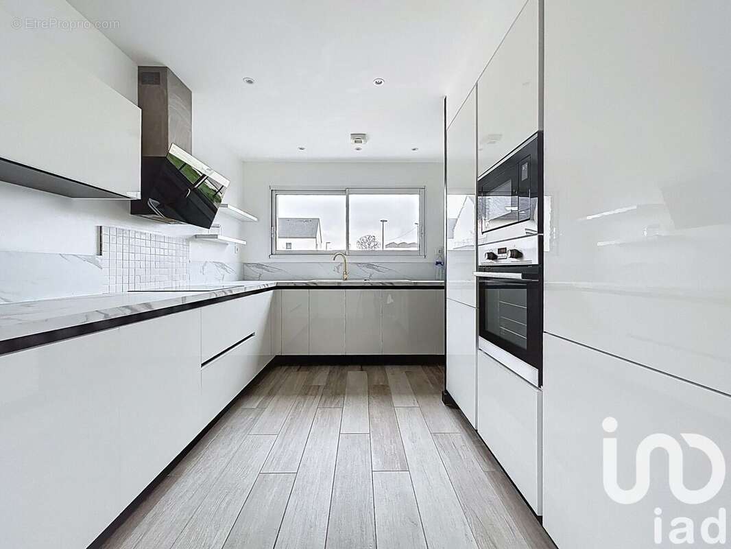 Photo 2 - Maison à LE RHEU