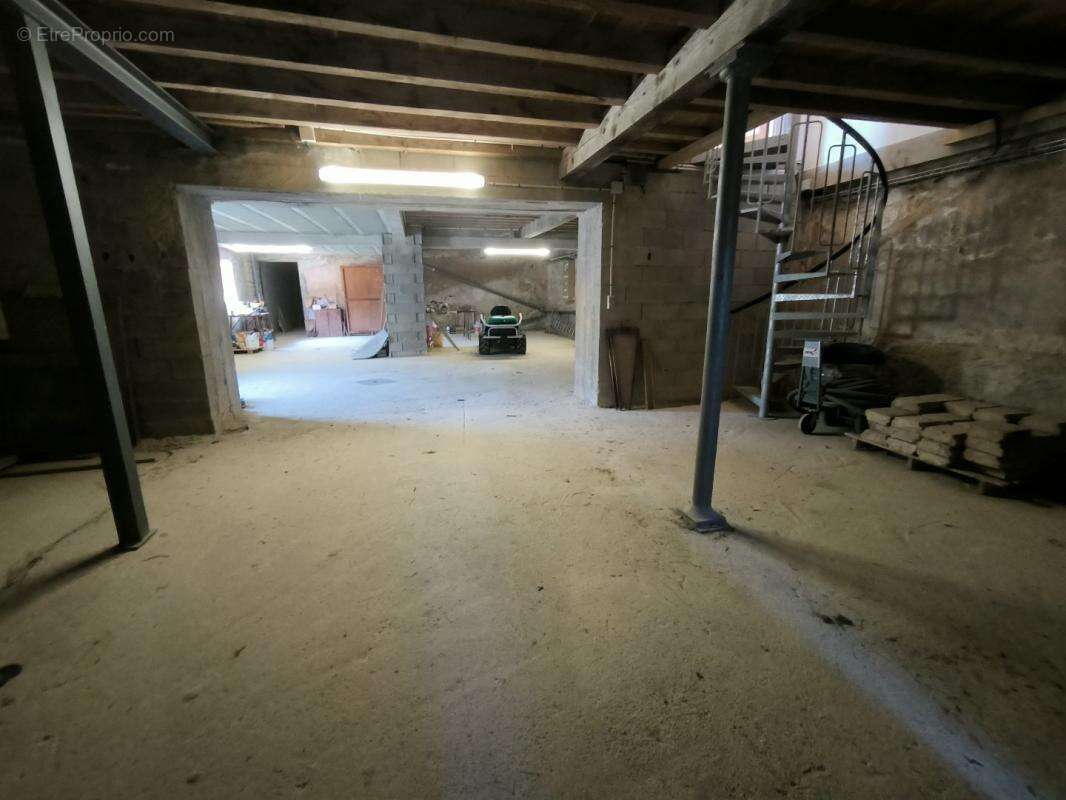 Maison à GAJA-LA-SELVE