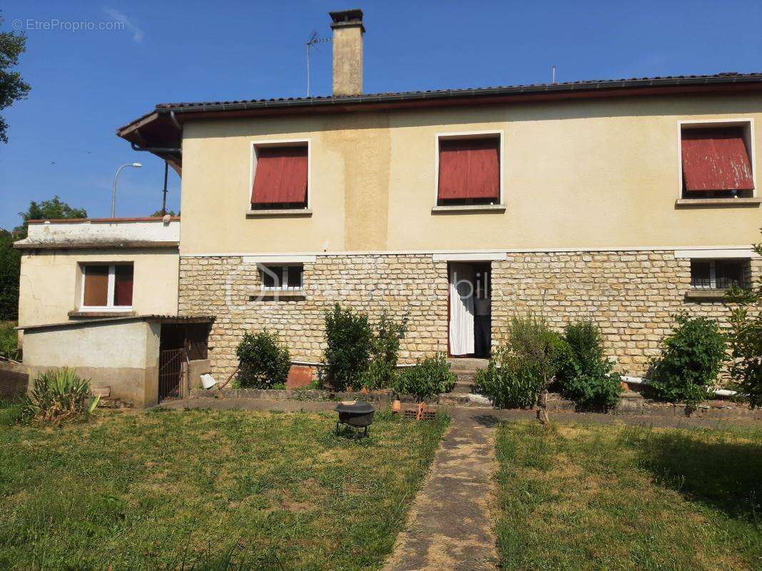 Maison de ville -  5 pièces -114 m2 - Terrain de 841 m2 - photo 6