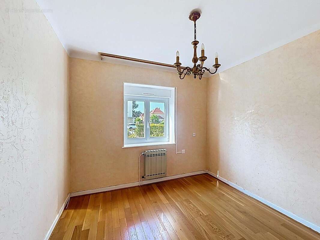 Appartement 80 m² à Hagondange  - photo 8
