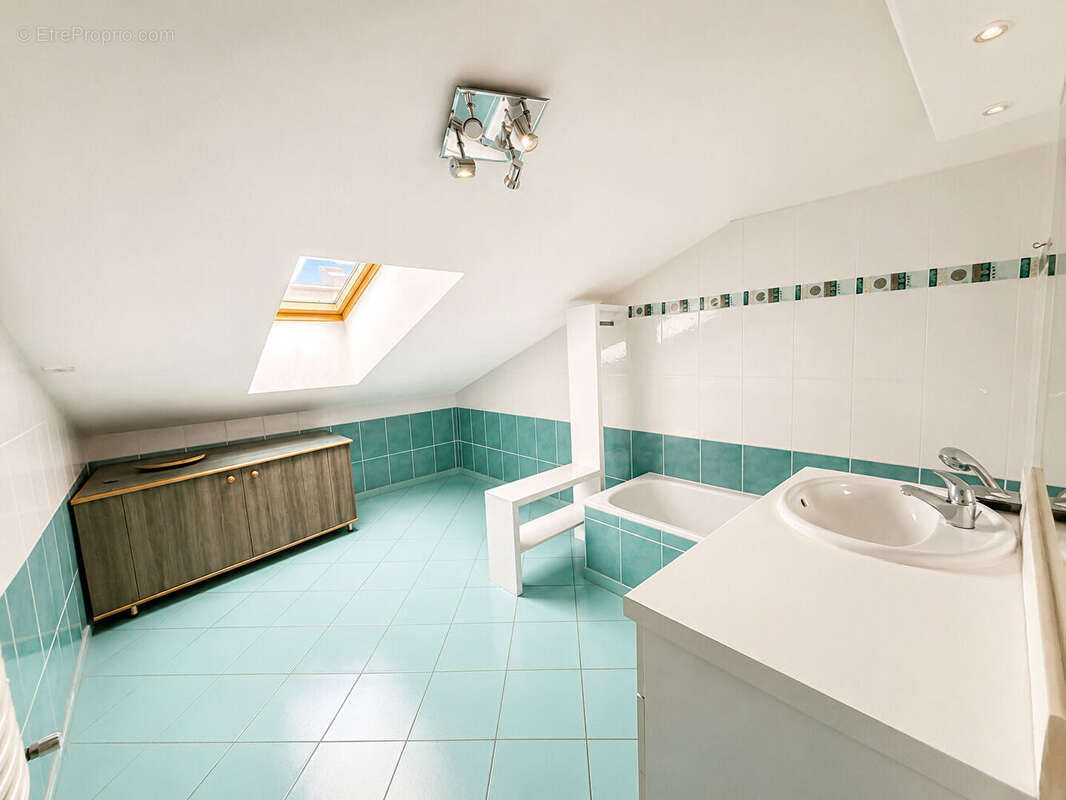 Appartement à LYON-3E