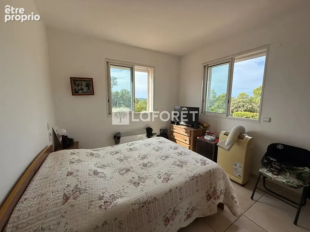 Propriété provençale vue panoramique Piscine balnéo et Helisurface - photo 11