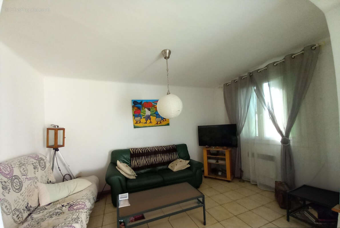 Appartement à MARSEILLE-14E